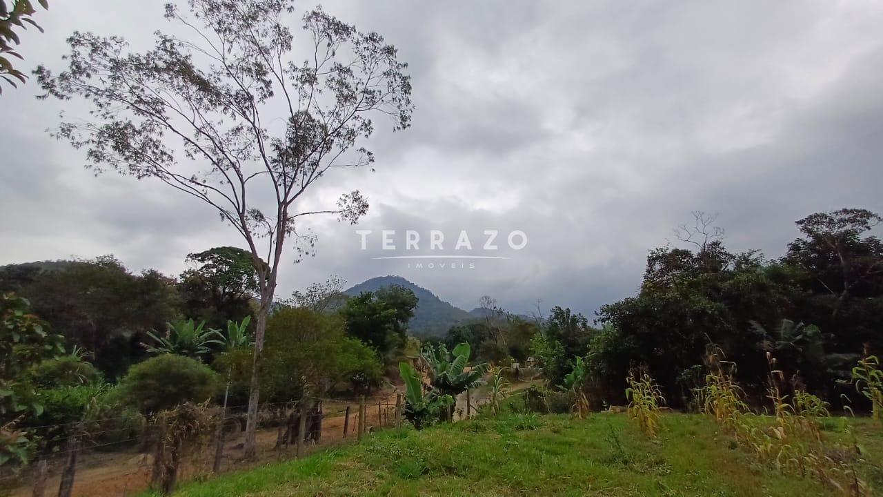 Terreno à venda no Jardim Guapimirim: 