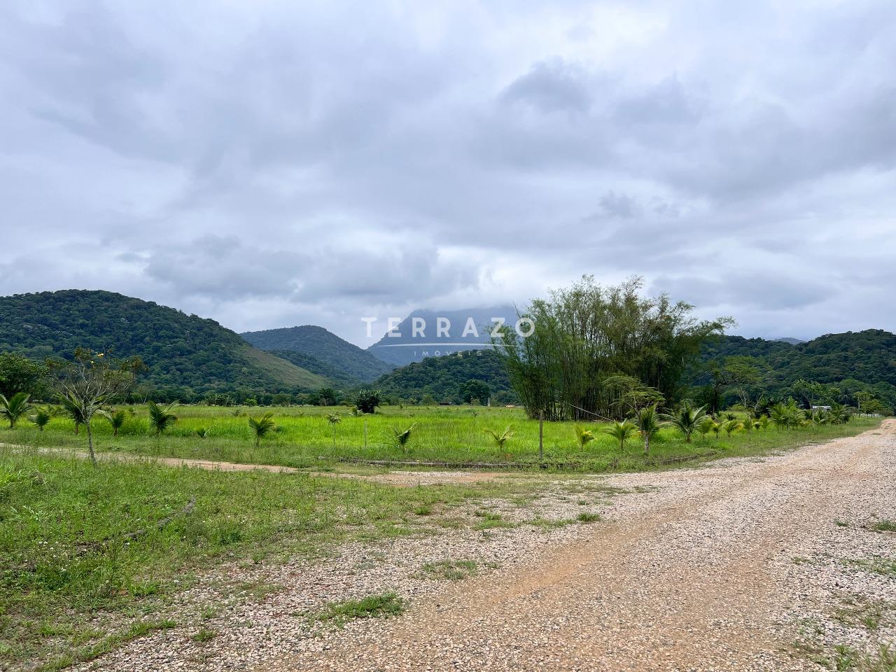 Terreno à venda no Cotia: 