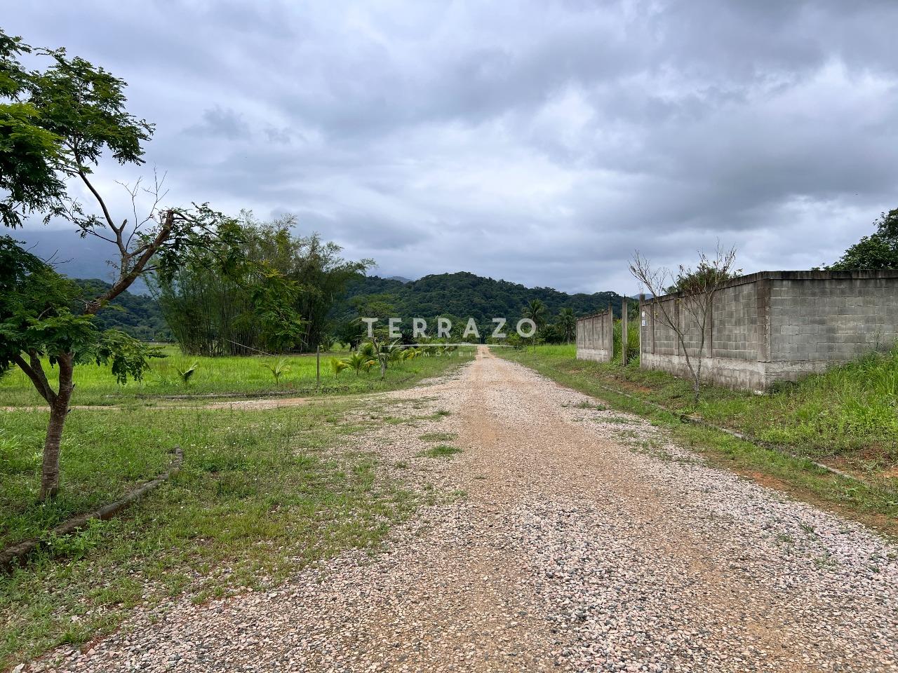 Terreno à venda no Cotia: 