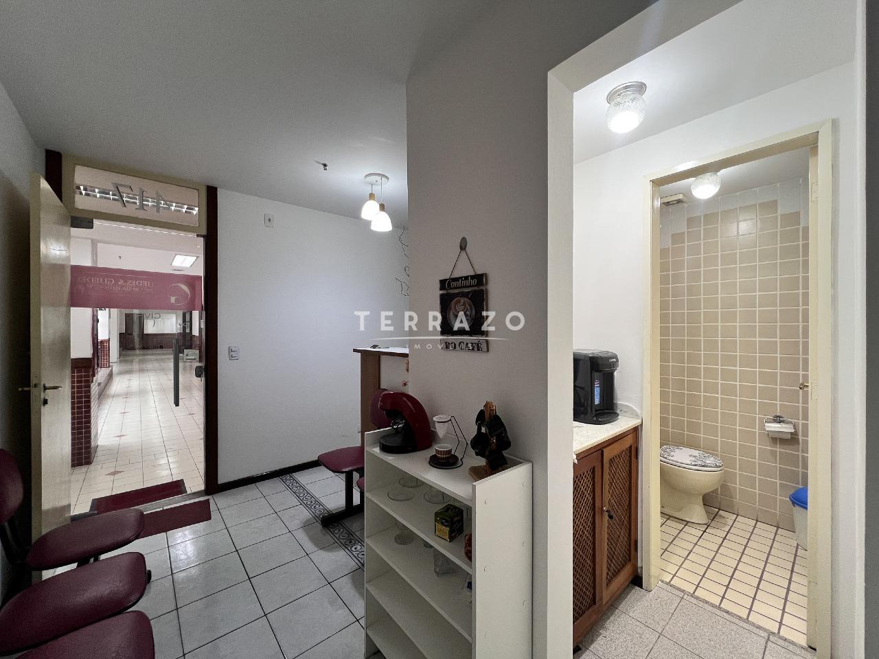 Sala Comercial à venda no Várzea: 