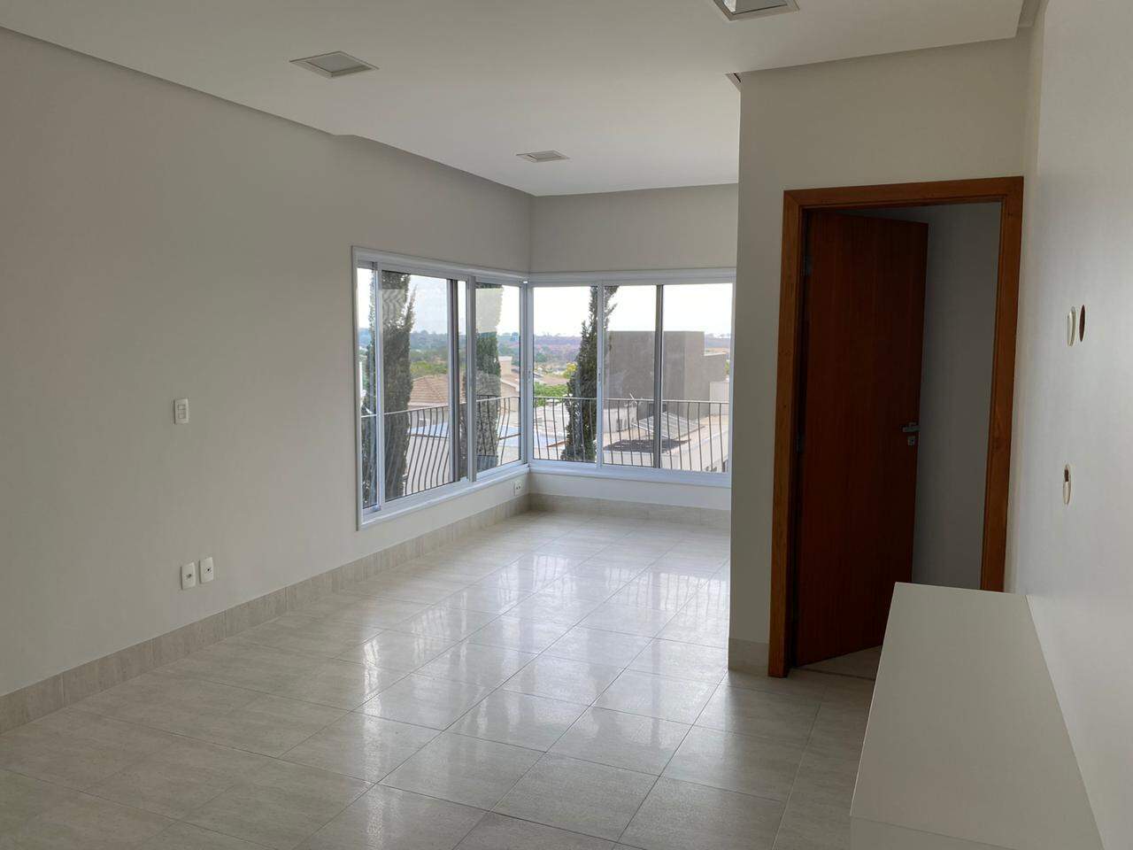Casa de Condomínio com 5 quartos à venda, 426m² — foto 10 de 11