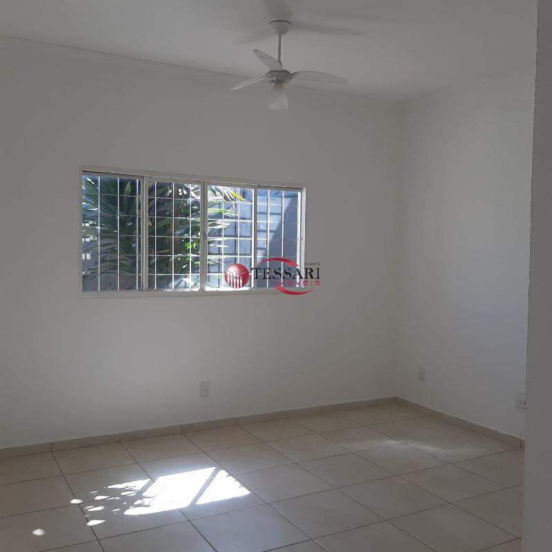 Casa com 3 quartos à venda, 170m² — foto 5 de 18