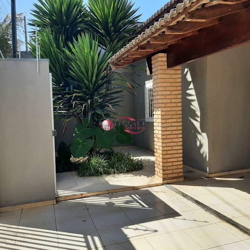 Casa com 3 quartos à venda, 170m² — foto 4 de 18