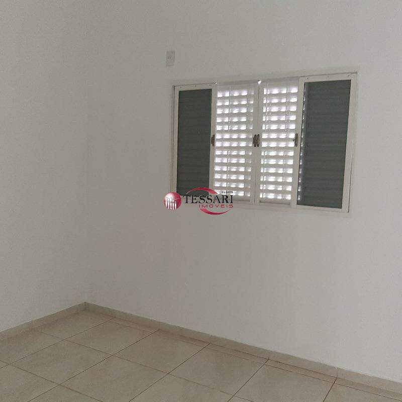 Casa com 3 quartos à venda, 170m² — foto 16 de 18