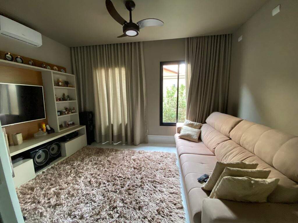 Casa de Condomínio com 4 quartos à venda, 302m² — foto 7 de 25