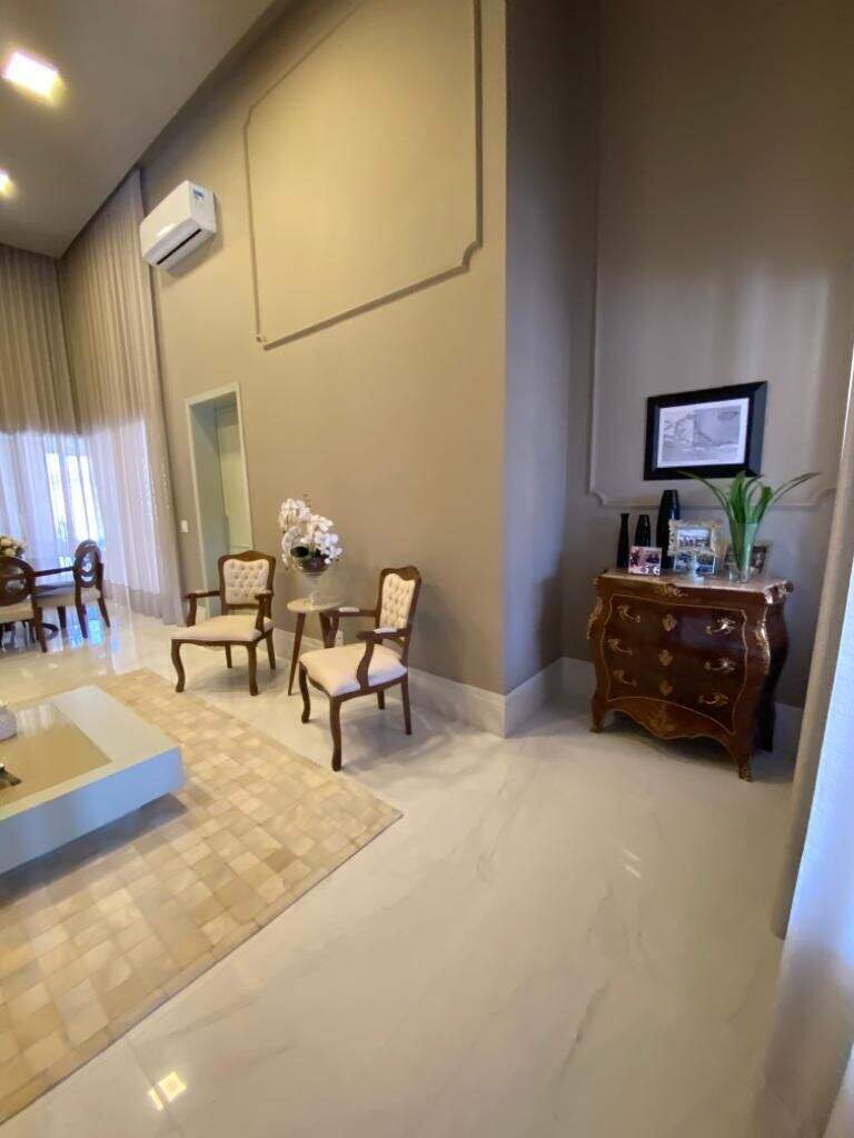 Casa de Condomínio com 4 quartos à venda, 302m² — foto 11 de 25