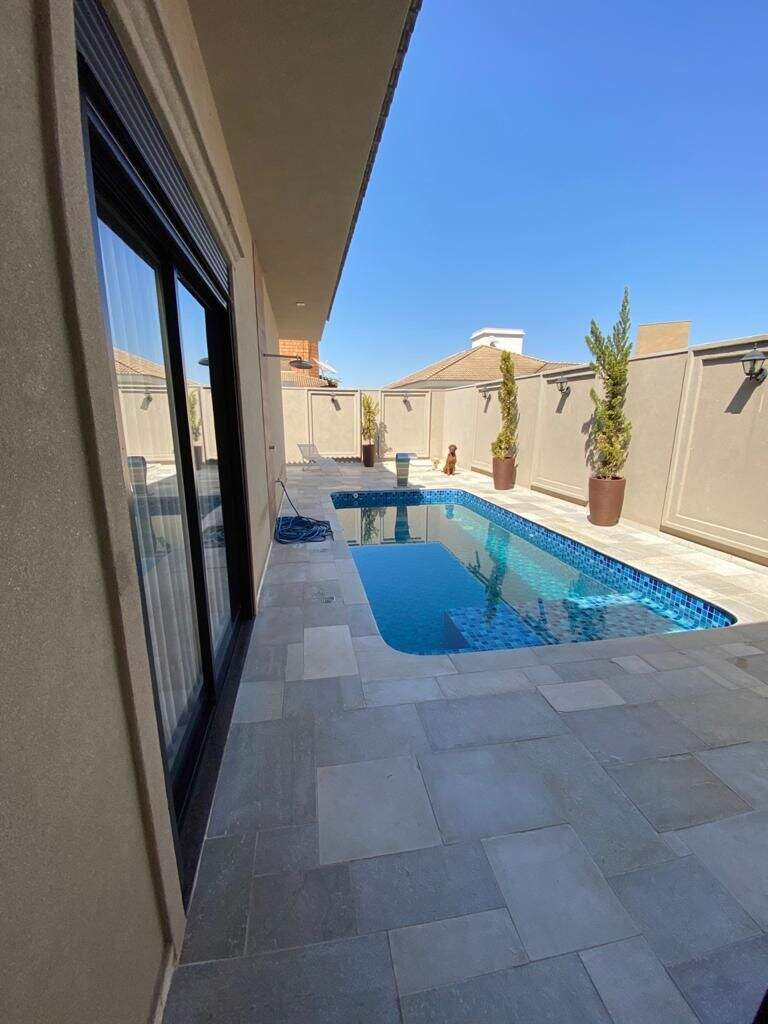 Casa de Condomínio com 4 quartos à venda, 302m² — foto 22 de 25