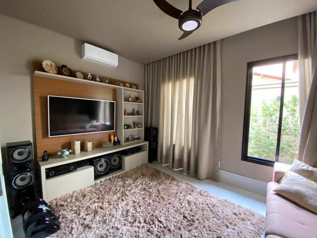 Casa de Condomínio com 4 quartos à venda, 302m² — foto 8 de 25