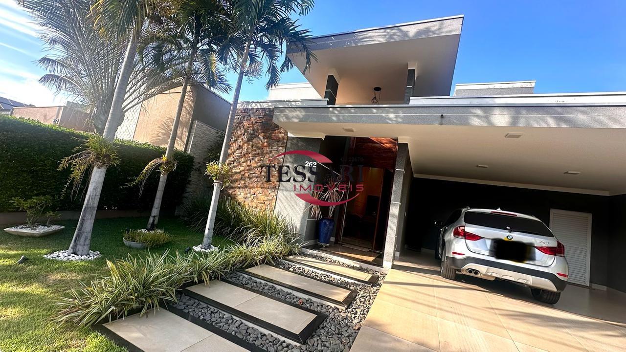 Casa de Condomínio com 3 quartos à venda, 190m² — foto 2 de 30