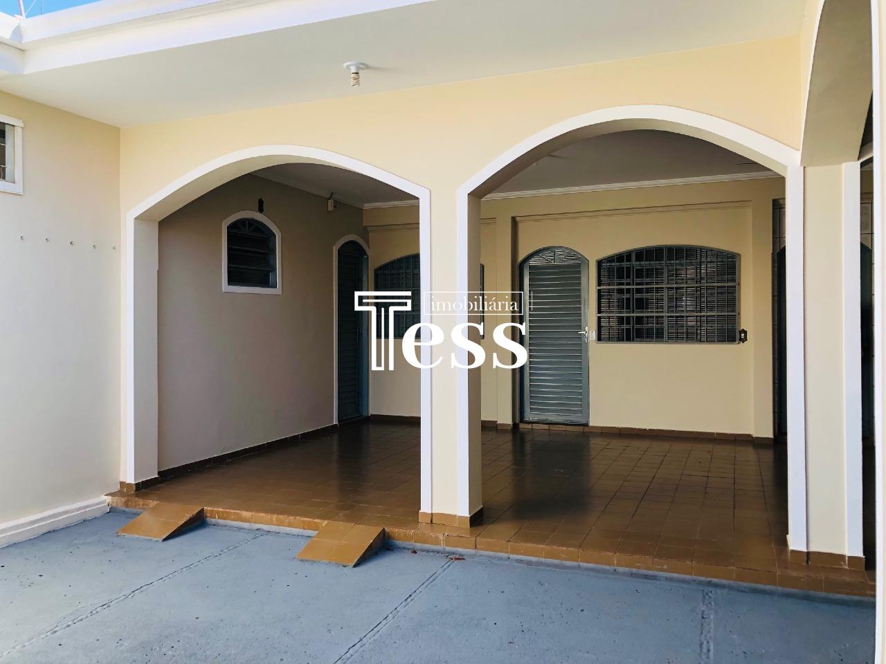 Casa com 2 quartos para aluguel, 70m² — foto 3 de 24