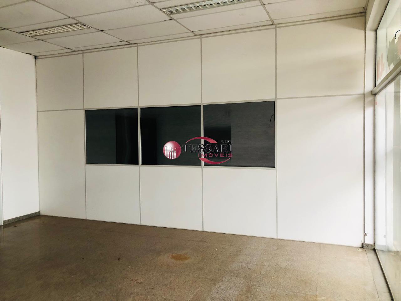 Loja / Salão / Ponto Comercial com 3 quartos para aluguel, 238m² — foto 9 de 9