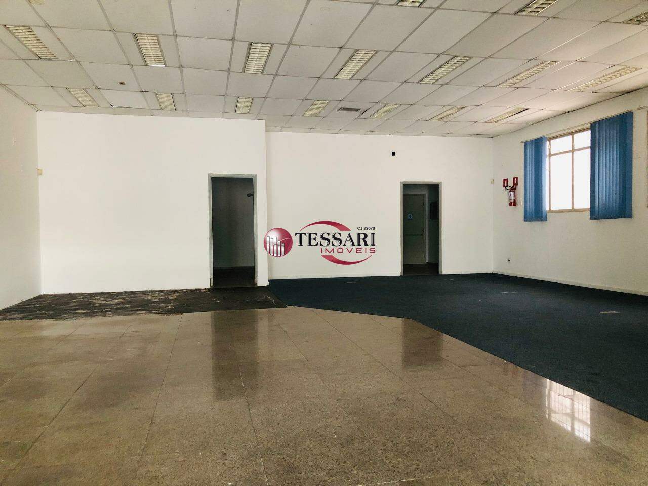 Loja / Salão / Ponto Comercial com 3 quartos para aluguel, 238m² — foto 7 de 9