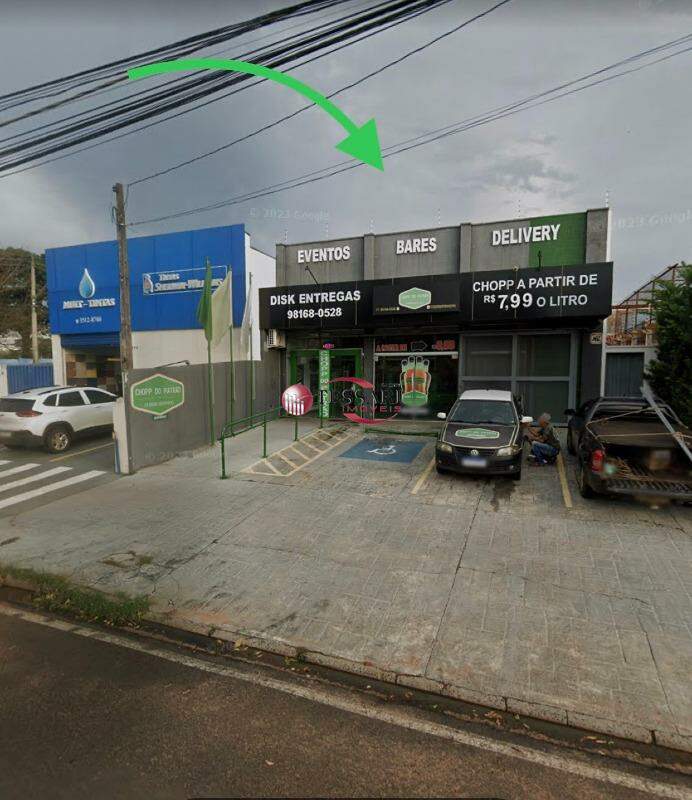 Loja / Salão / Ponto Comercial com 3 quartos para aluguel, 238m² — foto 1 de 9