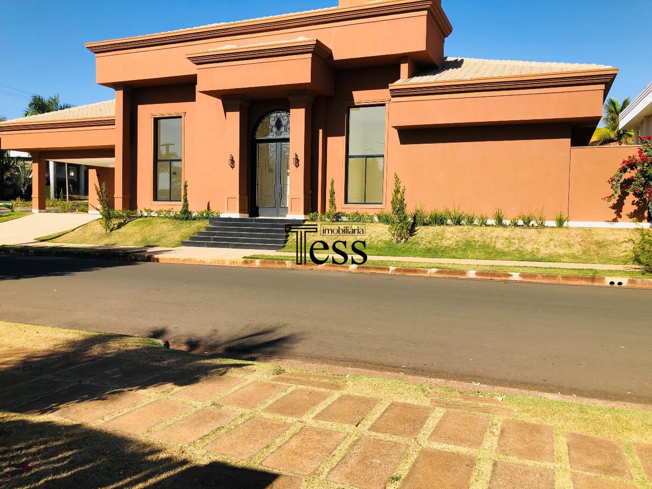 Casa de Condomínio com 3 quartos à venda, 388m² — foto 1 de 30