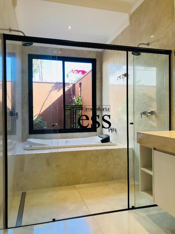 Casa de Condomínio com 3 quartos à venda, 388m² — foto 13 de 30
