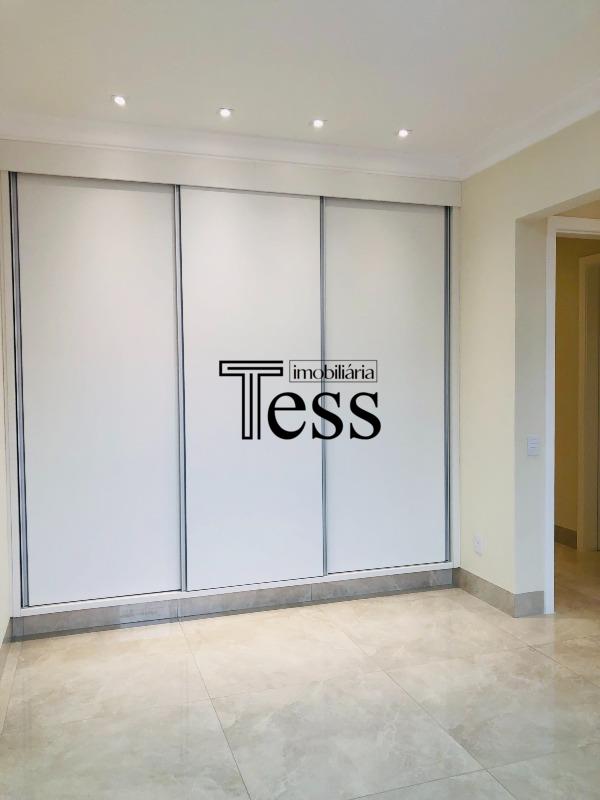 Casa de Condomínio com 3 quartos à venda, 388m² — foto 18 de 30