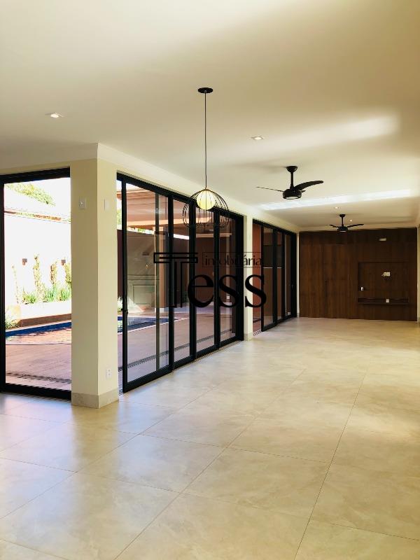 Casa de Condomínio com 3 quartos à venda, 388m² — foto 22 de 30