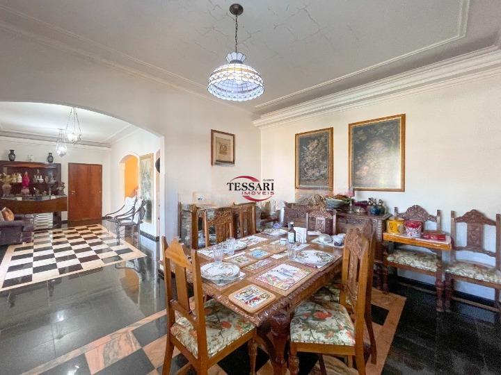 Casa com 8 quartos para aluguel, 1104m² — foto 11 de 26