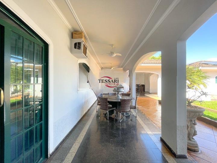 Casa com 8 quartos para aluguel, 1104m² — foto 19 de 26