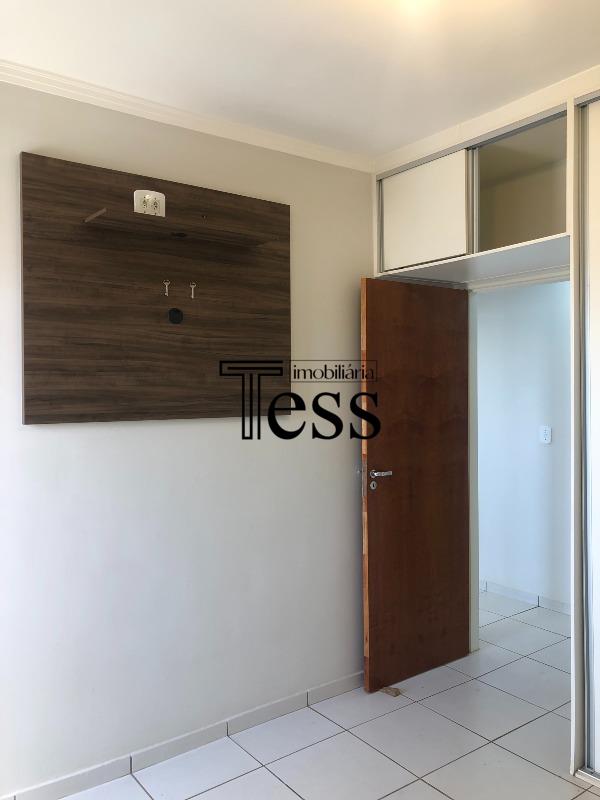 Apartamento com 2 quartos à venda, 70m² — foto 7 de 12