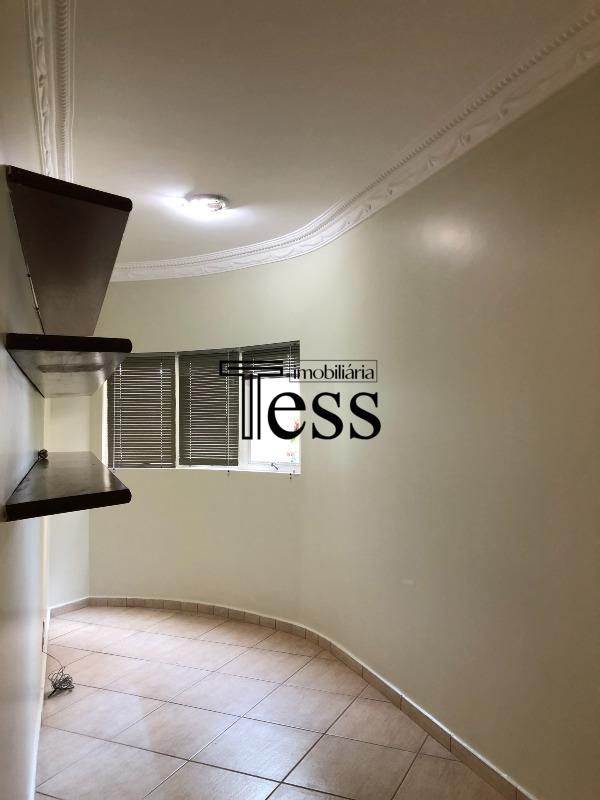 Casa de Condomínio com 4 quartos à venda, 446m² — foto 7 de 29