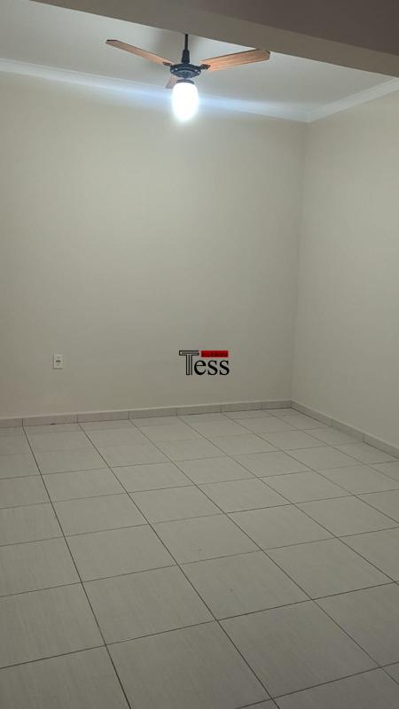 Casa com 3 quartos para aluguel, 200m² — foto 6 de 20