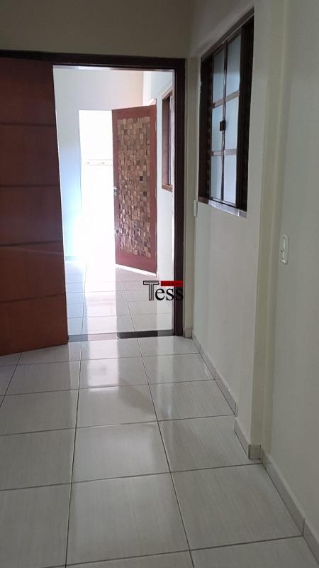 Casa com 3 quartos para aluguel, 200m² — foto 3 de 20