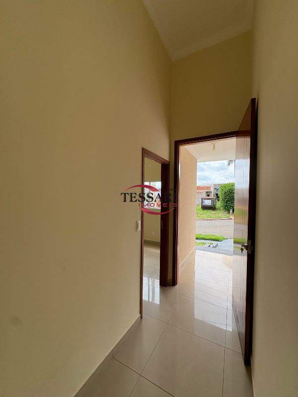Casa de Condomínio com 3 quartos para aluguel, 117m² — foto 3 de 30
