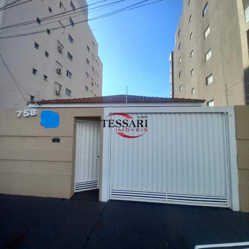 Casa com 4 quartos para aluguel, 120m² — foto 1 de 19
