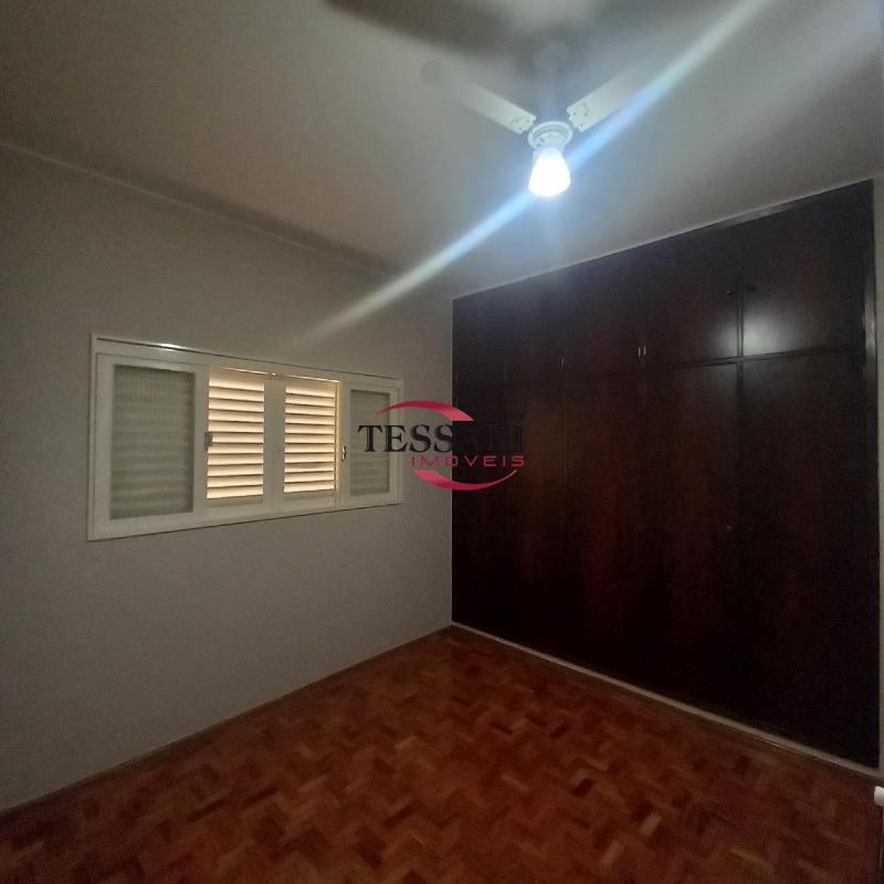 Casa com 4 quartos para aluguel, 120m² — foto 6 de 19