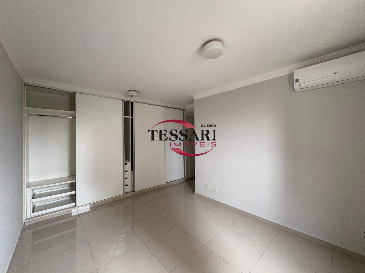 Apartamento com 3 quartos para aluguel, 136m² — foto 9 de 21