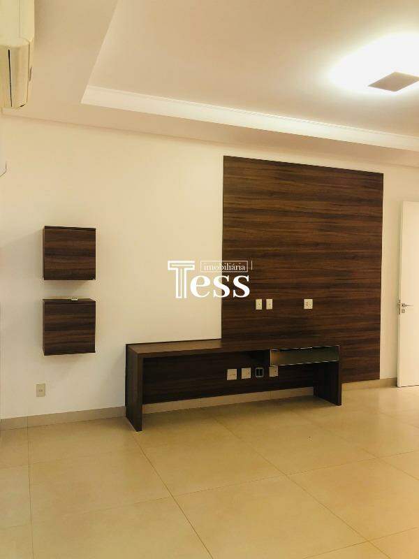 Casa de Condomínio com 4 quartos para aluguel, 362m² — foto 15 de 30