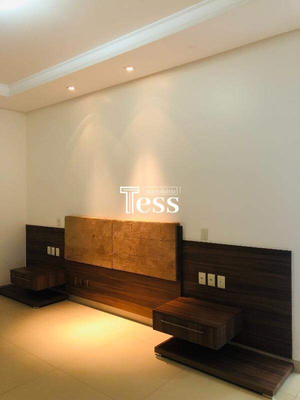 Casa de Condomínio com 4 quartos para aluguel, 362m² — foto 14 de 30