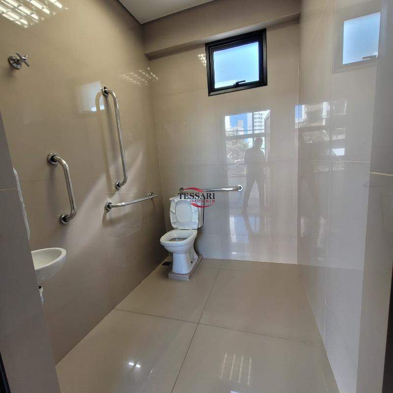Loja / Salão / Ponto Comercial para aluguel, 313m² — foto 17 de 20