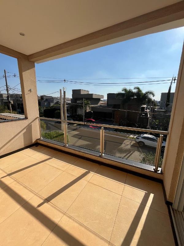 Casa de Condomínio com 3 quartos para aluguel, 220m² — foto 11 de 30
