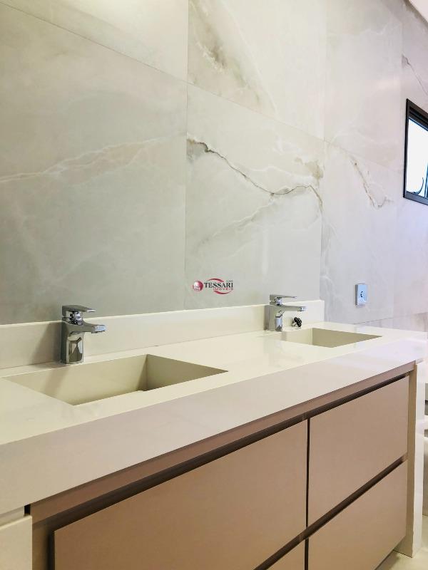 Casa de Condomínio com 3 quartos à venda, 280m² — foto 16 de 29