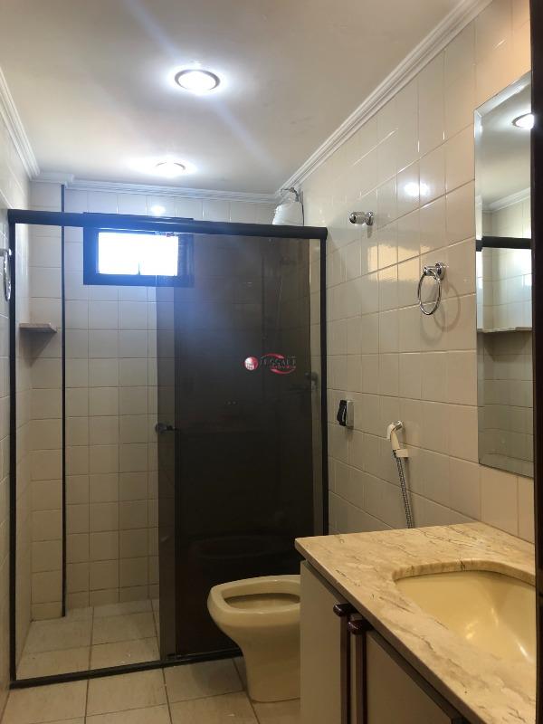 Apartamento com 3 quartos à venda, 140m² — foto 14 de 20
