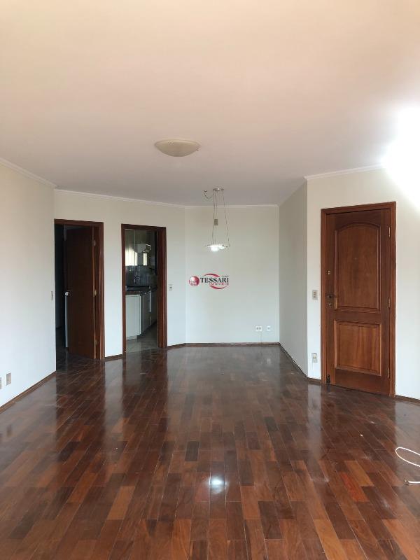 Apartamento com 3 quartos à venda, 140m² — foto 4 de 20