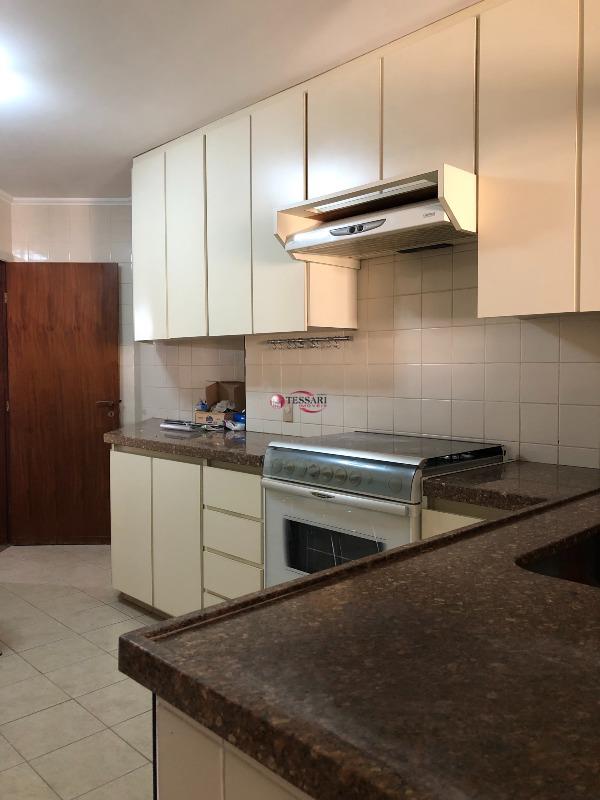 Apartamento com 3 quartos à venda, 140m² — foto 16 de 20