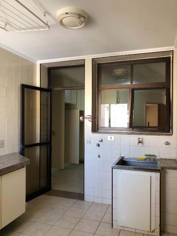 Apartamento com 3 quartos à venda, 140m² — foto 18 de 20