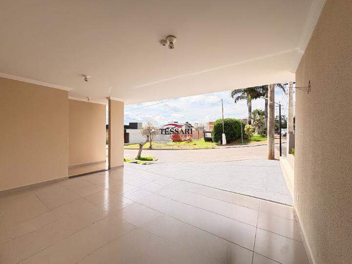 Casa de Condomínio com 3 quartos à venda, 117m² — foto 1 de 27
