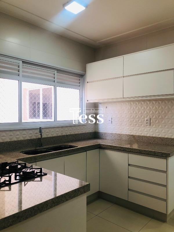 Apartamento com 3 quartos à venda, 142m² — foto 7 de 26
