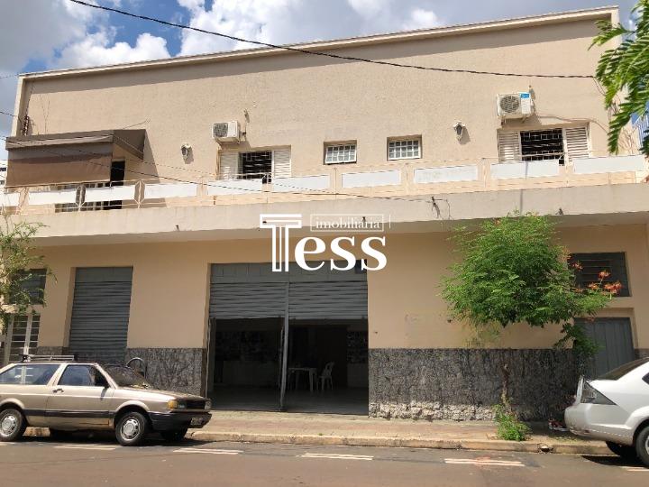 Loja / Salão / Ponto Comercial para aluguel, 420m² — foto 1 de 19