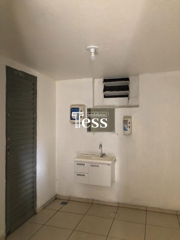 Loja / Salão / Ponto Comercial para aluguel, 420m² — foto 12 de 19