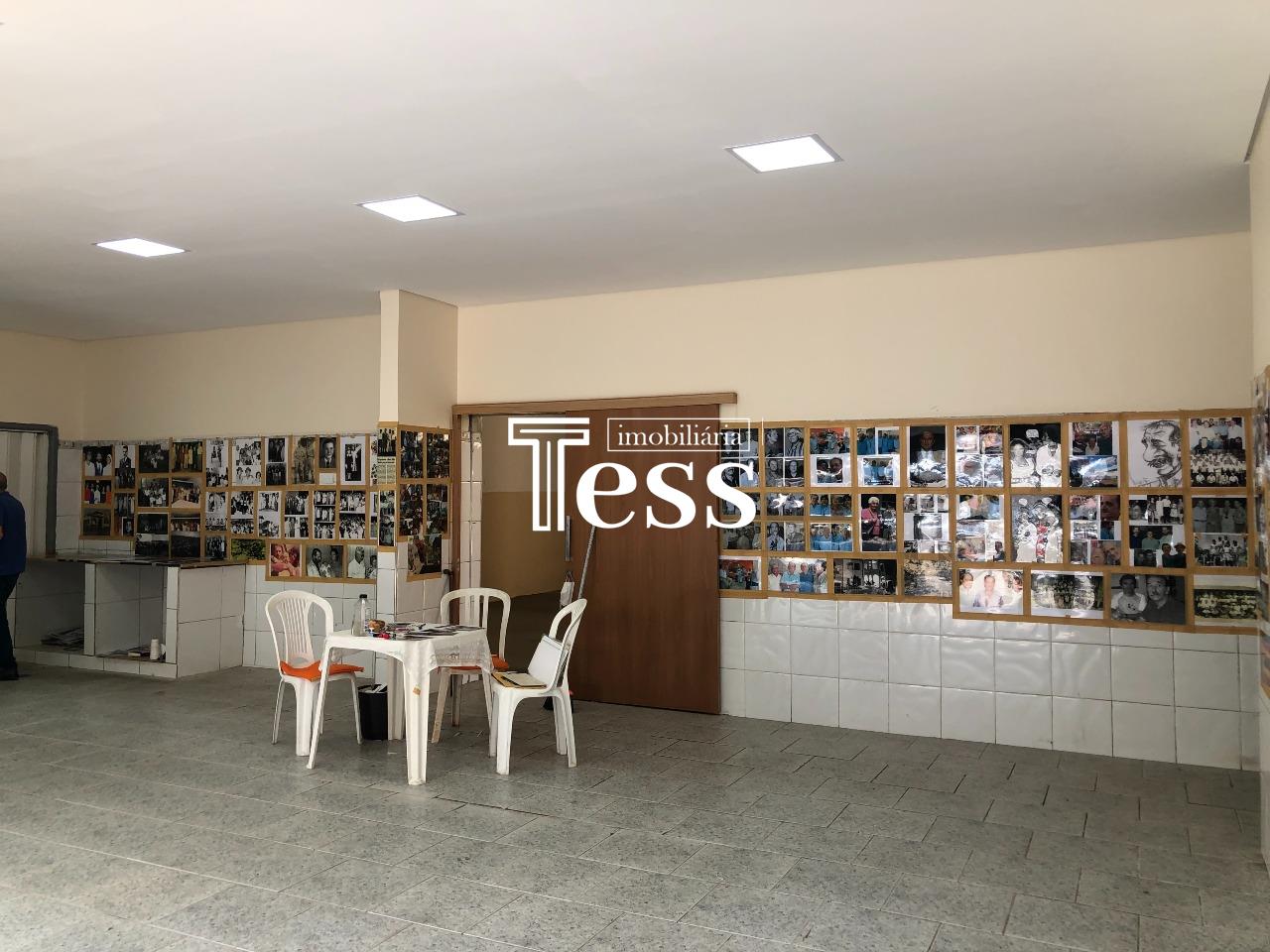 Loja / Salão / Ponto Comercial para aluguel, 420m² — foto 3 de 19
