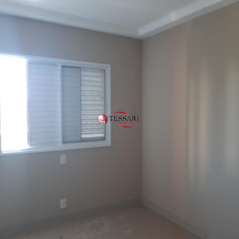 Apartamento com 2 quartos à venda, 70m² — foto 8 de 15