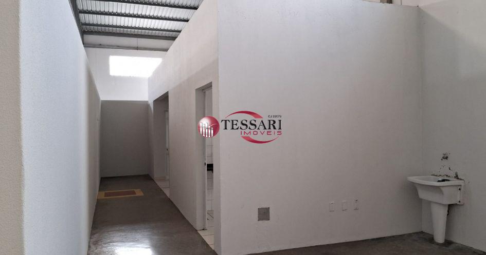 Loja / Salão / Ponto Comercial para aluguel, 695m² — foto 15 de 21