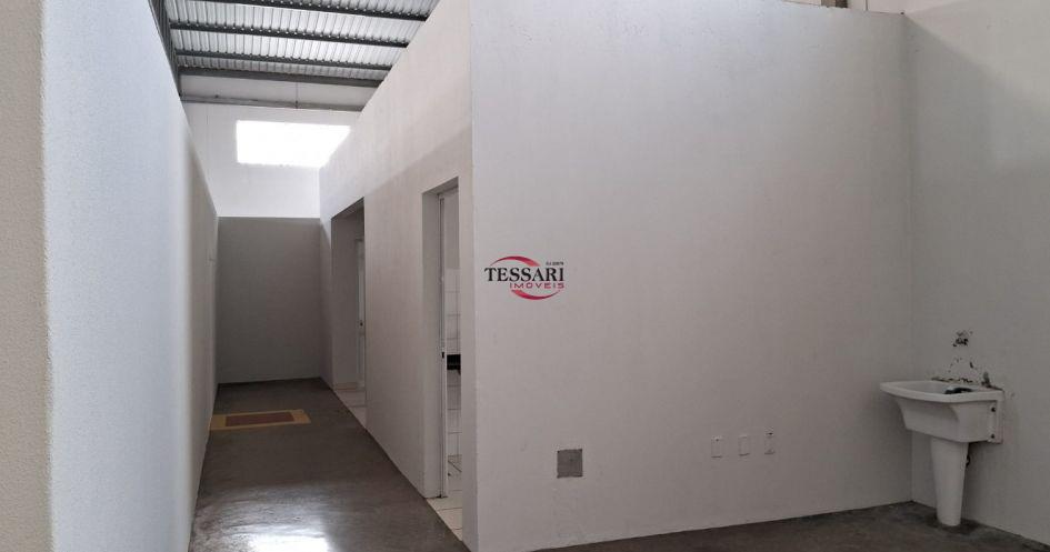 Loja / Salão / Ponto Comercial para aluguel, 695m² — foto 12 de 21