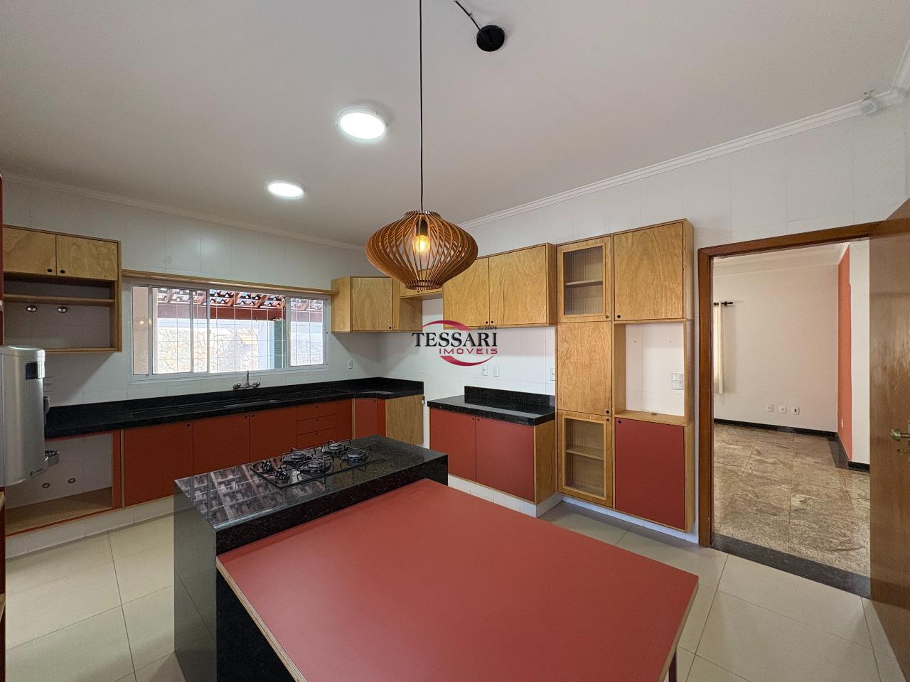 Casa com 4 quartos à venda, 482m² — foto 22 de 30