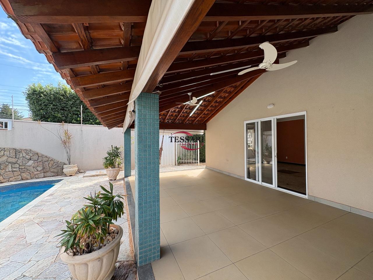 Casa com 4 quartos à venda, 482m² — foto 28 de 30